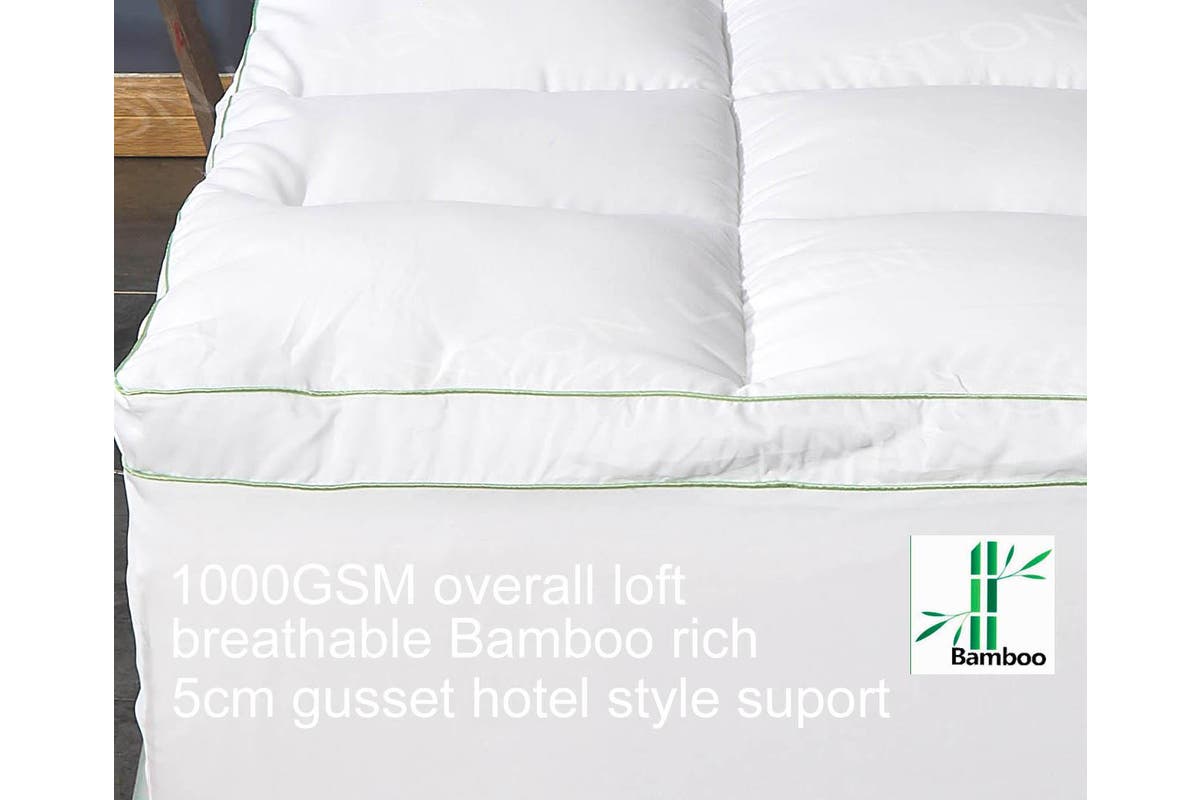 Bamboo Mattress Topper with Gusset Support